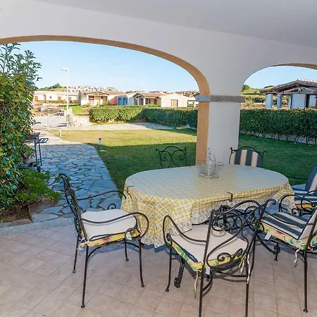 Apartment I Villini Di Baia Sant'anna *