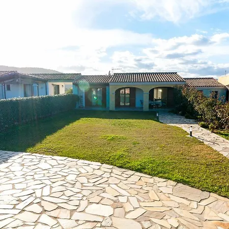 I Villini Di Baia Sant'anna Apartment Budoni