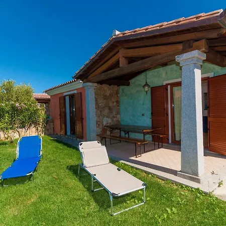 I Villini Di Baia Sant'anna * Budoni